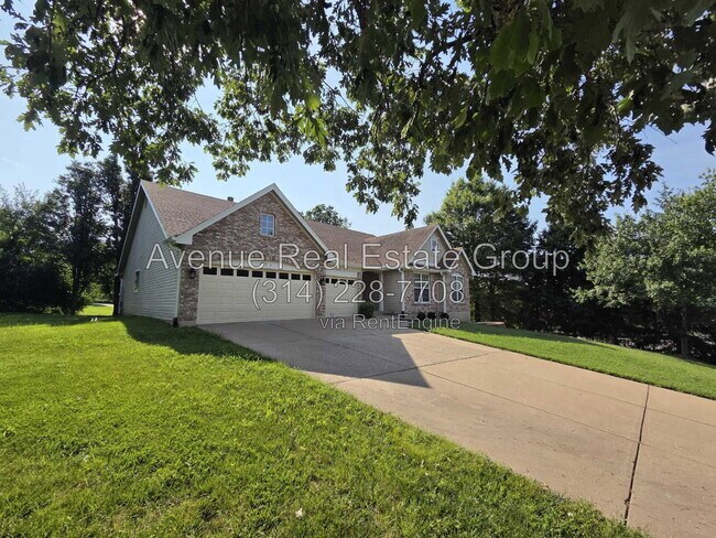 Building Photo - 956 Briar Green Ct