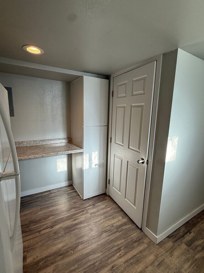 Foto del edificio - 434 Wicks Ln