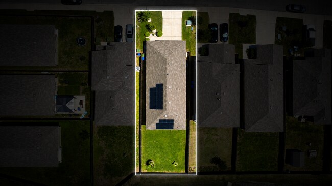 Building Photo - MOVE-IN READY | SOLAR PANELS | GREENBELT | COMMUNITY POOL & SPLASH PAD