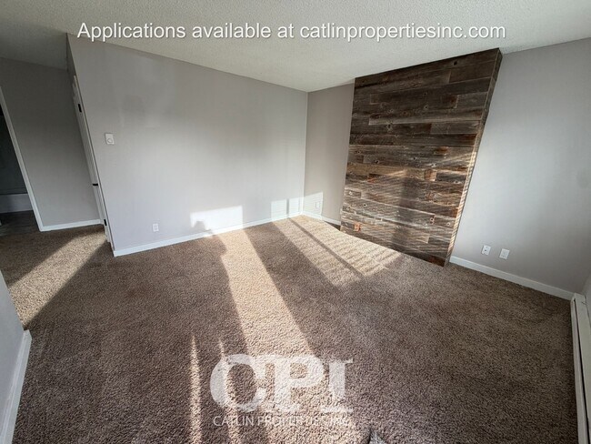 Foto del edificio - 131 Dillon Dr. Unit B- Kelso, WA