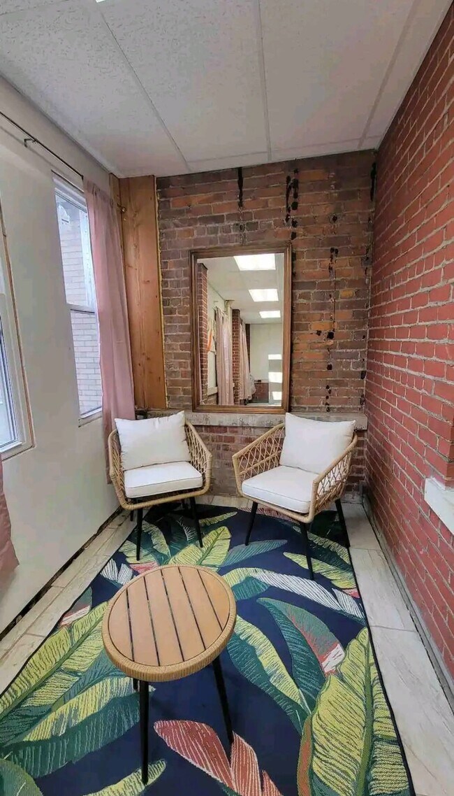 Building Photo - 3250 Wesson St