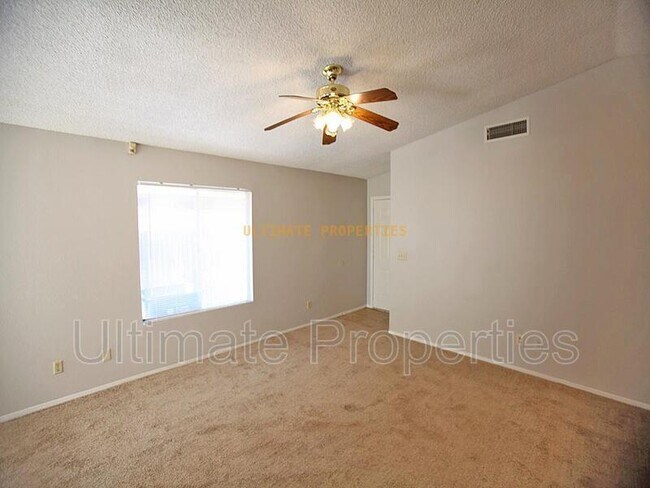 Building Photo - 4473 N 84th Ave