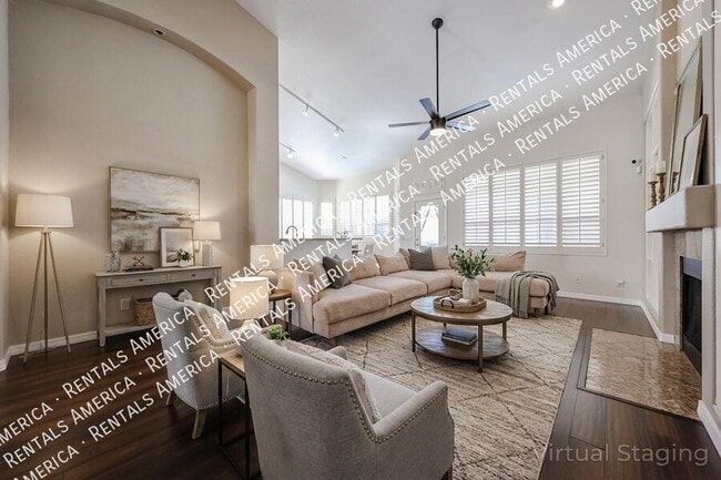 Building Photo - 6126 E Juniper Ave