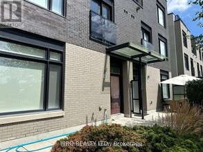Building Photo - 4020-4020 Parkside Village Dr