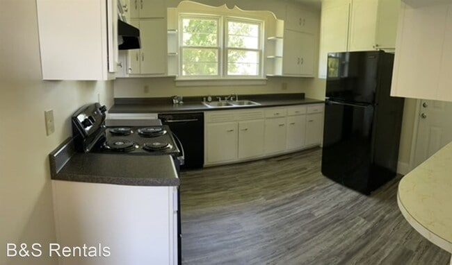 Building Photo - 3 br, 2 bath House - 3056 Franklin Turnpike