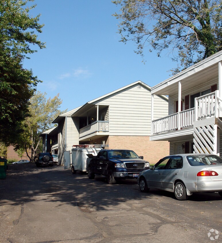 Building Photo - 409 Sherman St