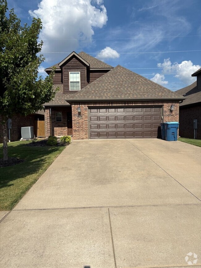 Building Photo - 1711 SW Stonegrove Rd