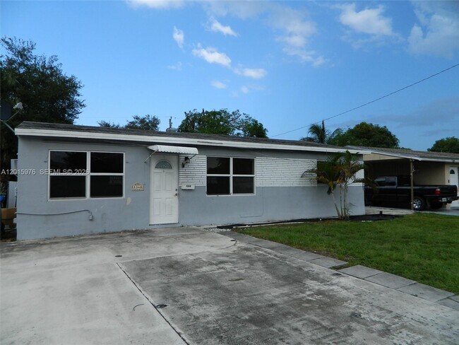 Foto del edificio - 1340 SW 34th Ave