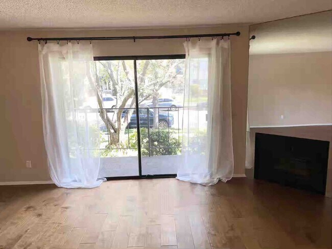 Foto del edificio - 505 N Louise St