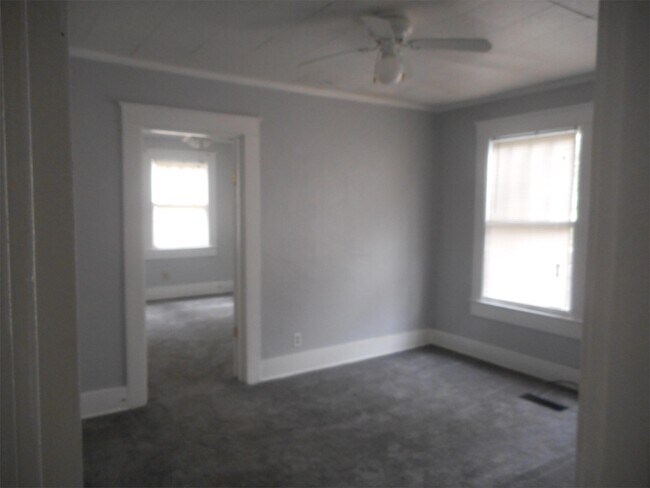 Building Photo - 7805 4th Ave S