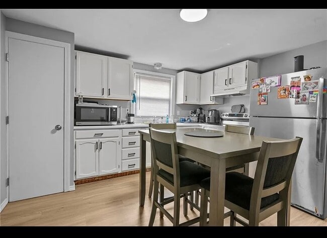Kitchen2 - 41 Dawson St