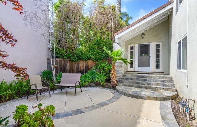 Building Photo - 27 Sandpiper