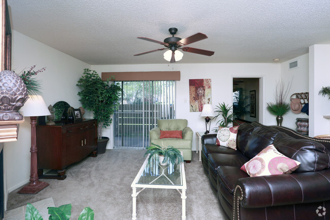 2BR,2BA-905sft - Autumn Glen