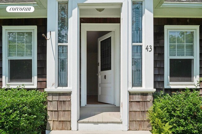 Building Photo - 43 Sherrill Rd