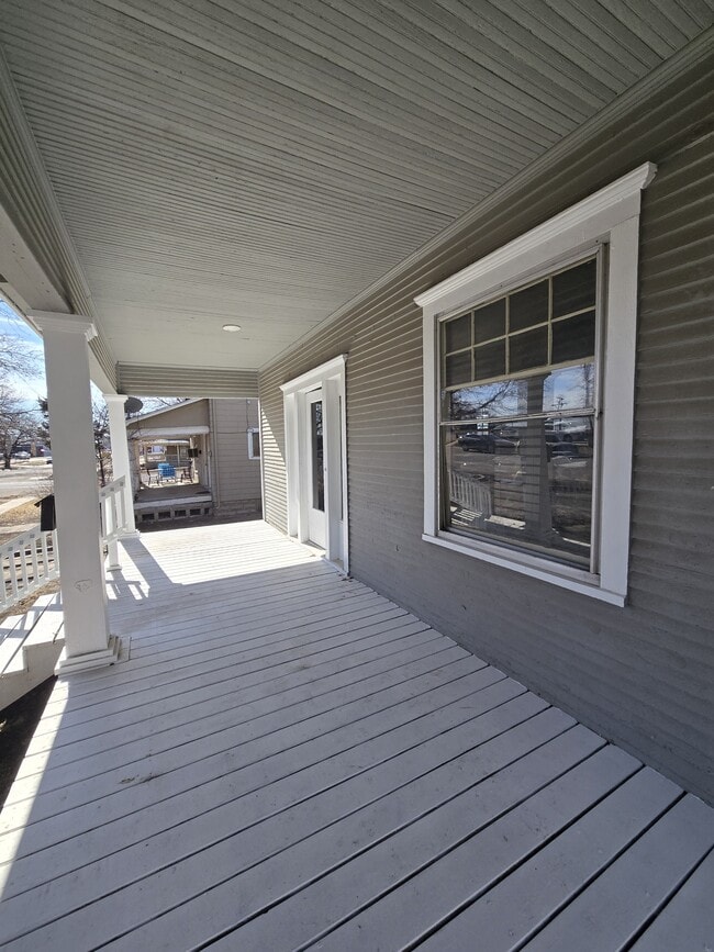 Building Photo - 905 N Pennsylvania Ave