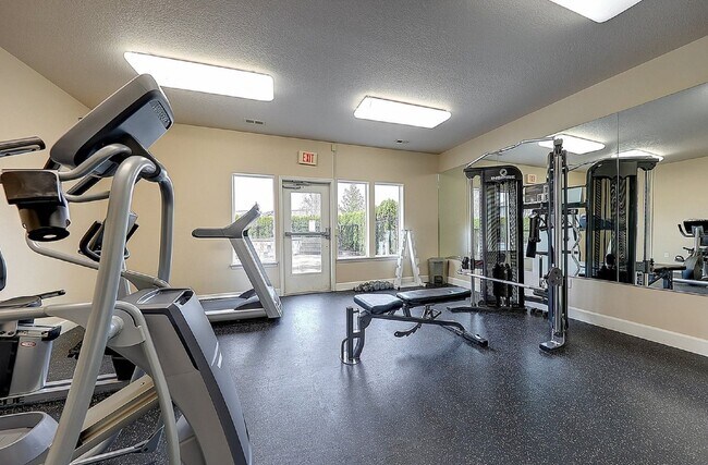Building Photo - Lovely 2 Bed, 1 Bath Condo in Bethany - Be...