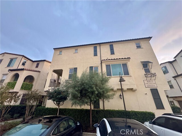 Foto del edificio - 21406 Dahlia Ct