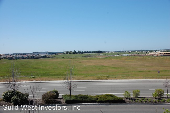 Building Photo - 1181 Whitney Ranch Pkwy