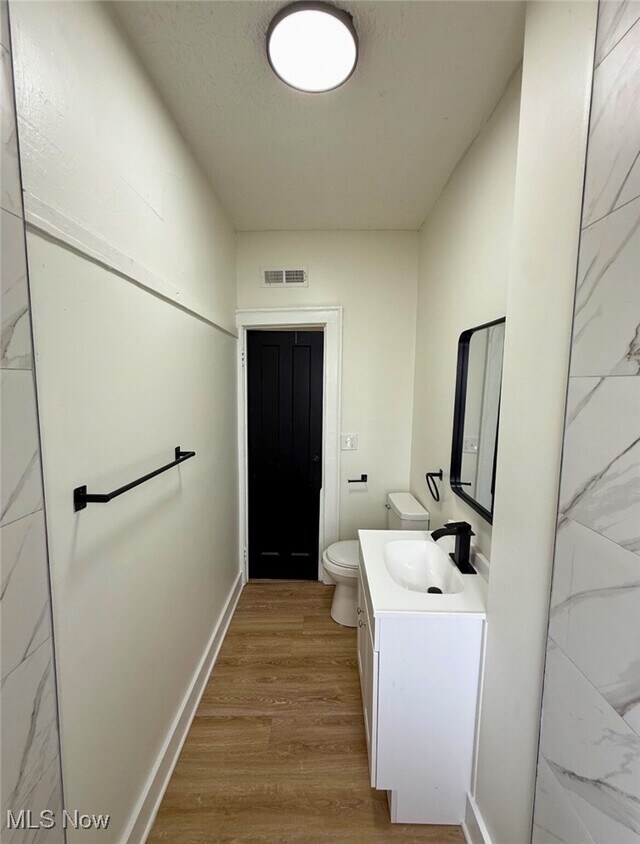 Foto del edificio - 3308 Archwood Ave