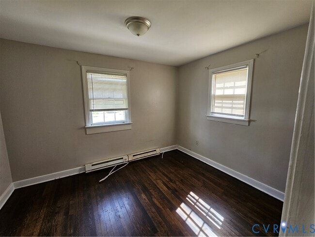 Building Photo - 1411 Lynhaven Ave