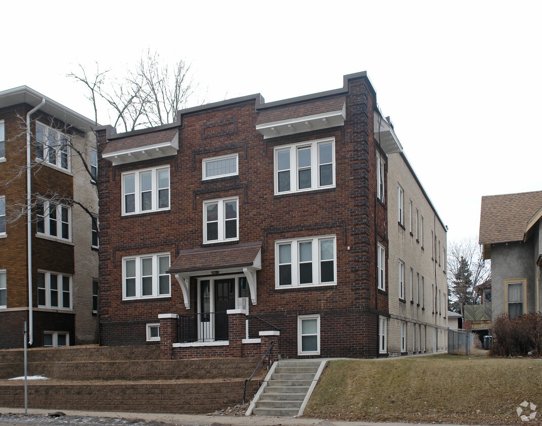 Building Photo - 1715 Lagoon Ave