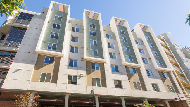 Eleve Lofts and Skydeck - Apartments in Glendale, CA | Apartments.com