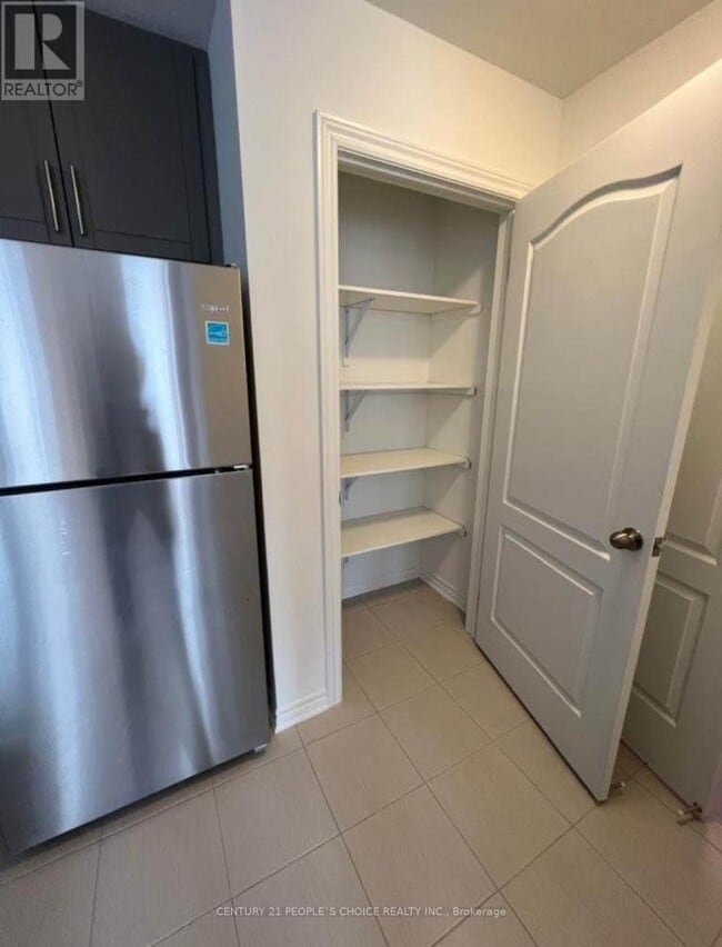 Photo du bâtiment - 10 Waterville Way