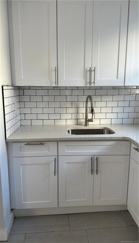 Foto principal - 46 Dewitt St
