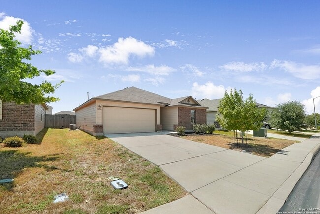 Building Photo - 10726 Francisco Way