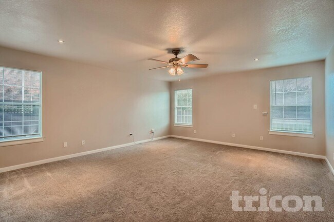Building Photo - 20923 Cape Coral