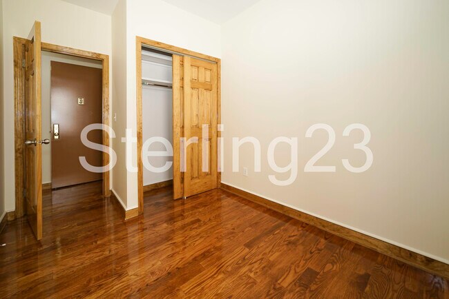 Building Photo - 4606 30th Rd