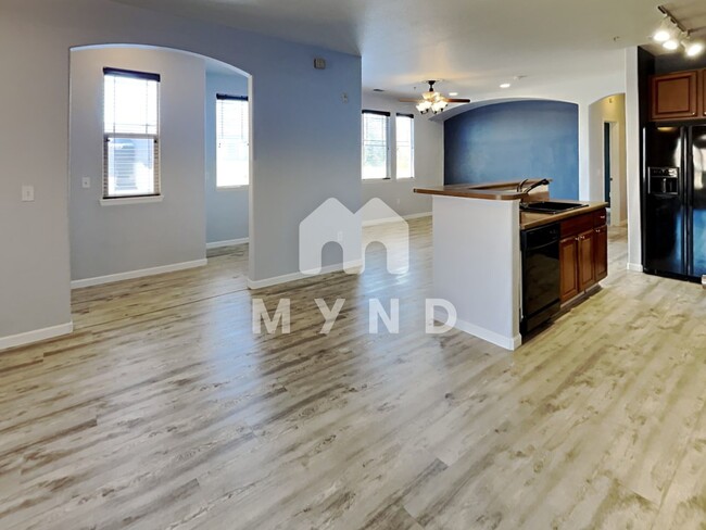 Building Photo - 803 E 98th Ave