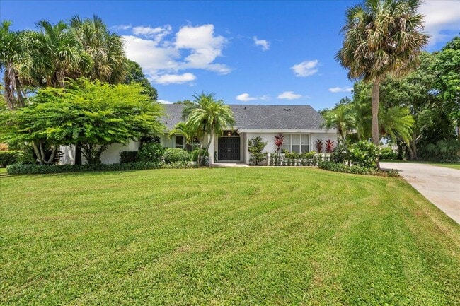Foto del edificio - 15575 Woodmar Ct