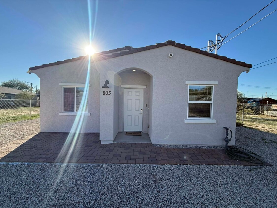 Photo - 803 N Van Alstine St (Tucson, AZ)