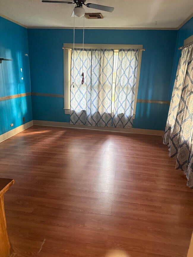 Foto del edificio - 465 S 4th St