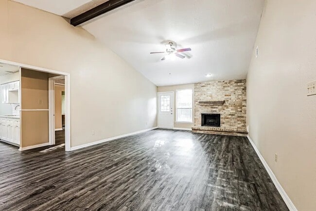 Building Photo - 17318 Shrub Oak Dr