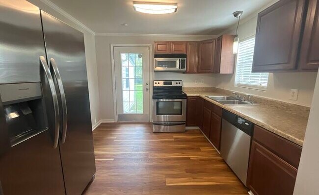 Foto del edificio - Beautiful 3 Bed & 2 Bath Home in Chattanoo...