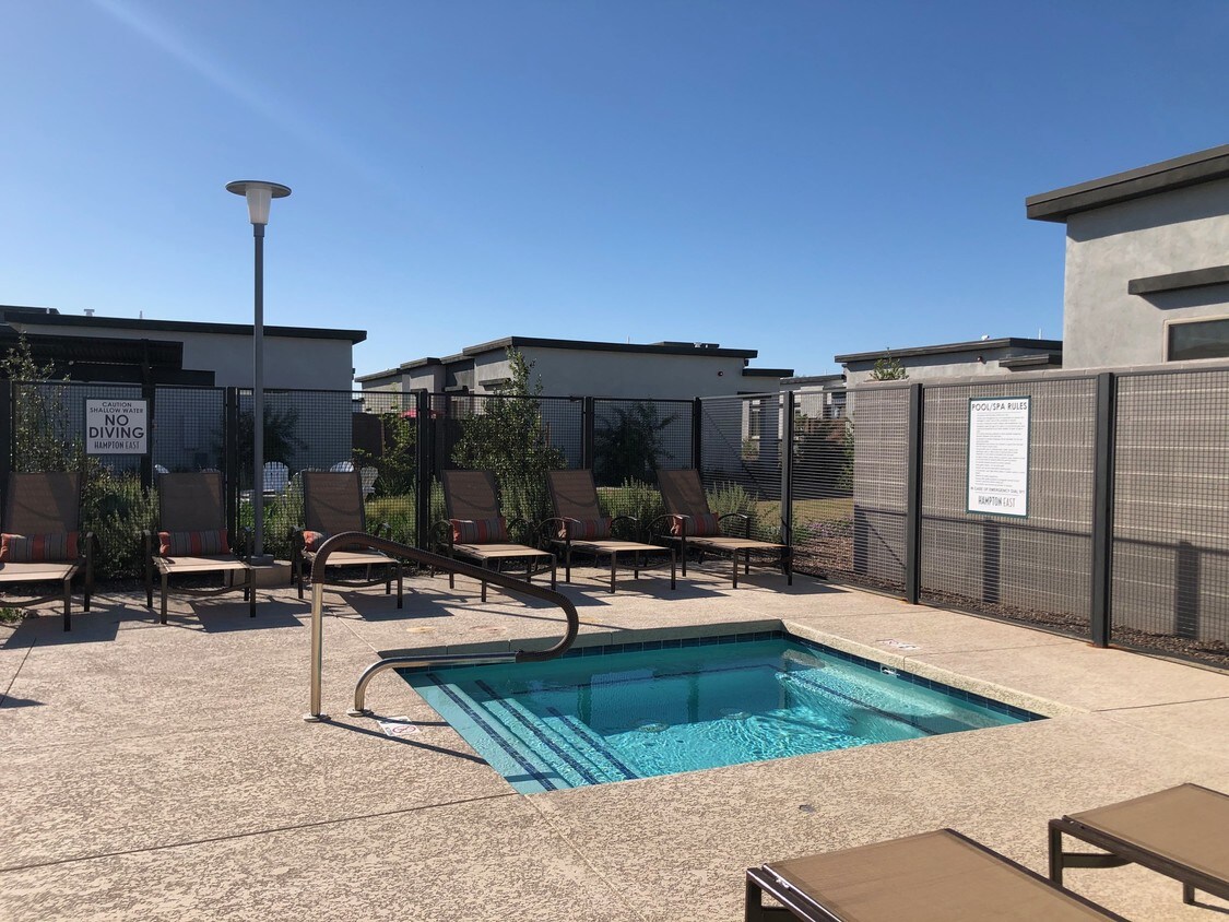 Hampton East Apartments Mesa, AZ