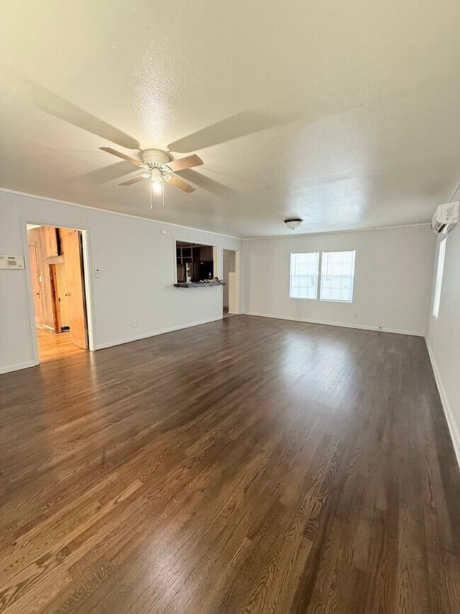 Foto del edificio - 2 bed/ 1 bath home in Norman