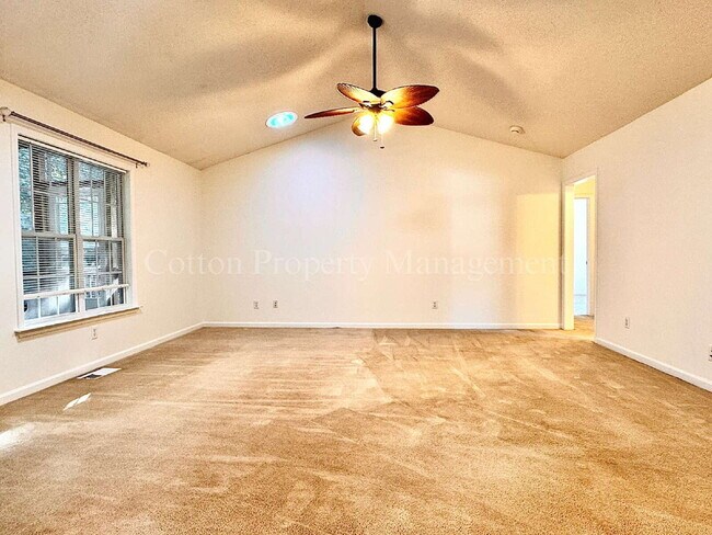 Foto del edificio - 7408 Bluestone Ct