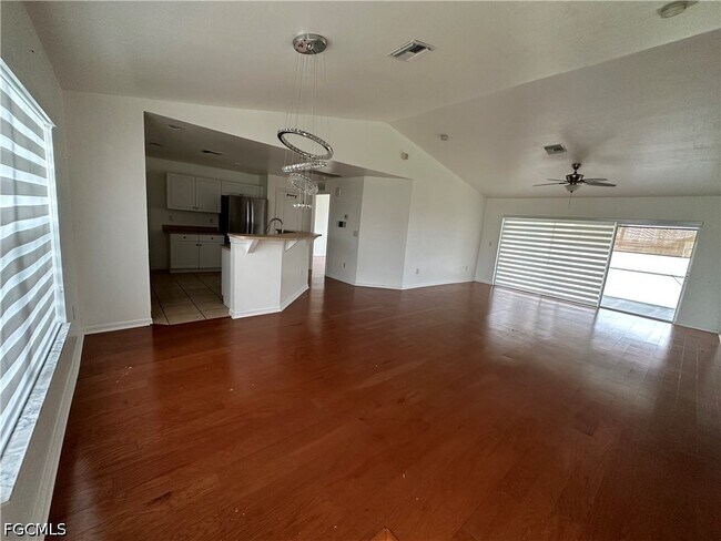 Foto del edificio - 2020 NW 16th Terrace