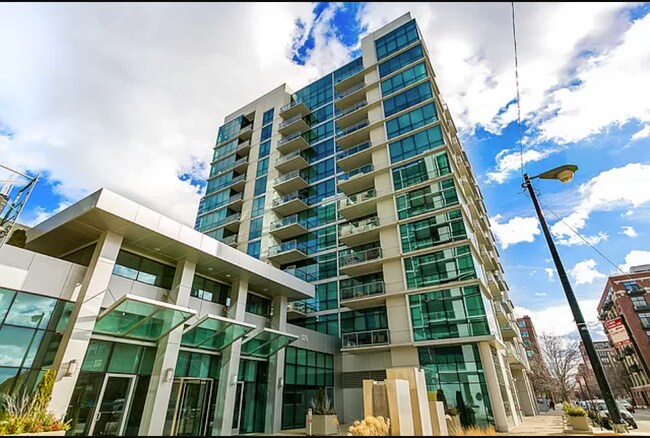 Foto del edificio - 125 S Green St