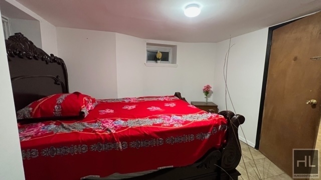 Building Photo - LARGE 2 BEDROOM BASMENT APARTMENT BROOKLYN...