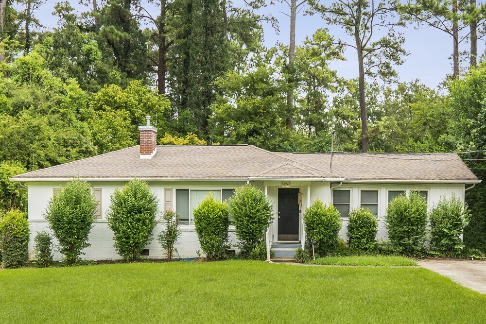 Primary Photo - 824 Martinwood Rd