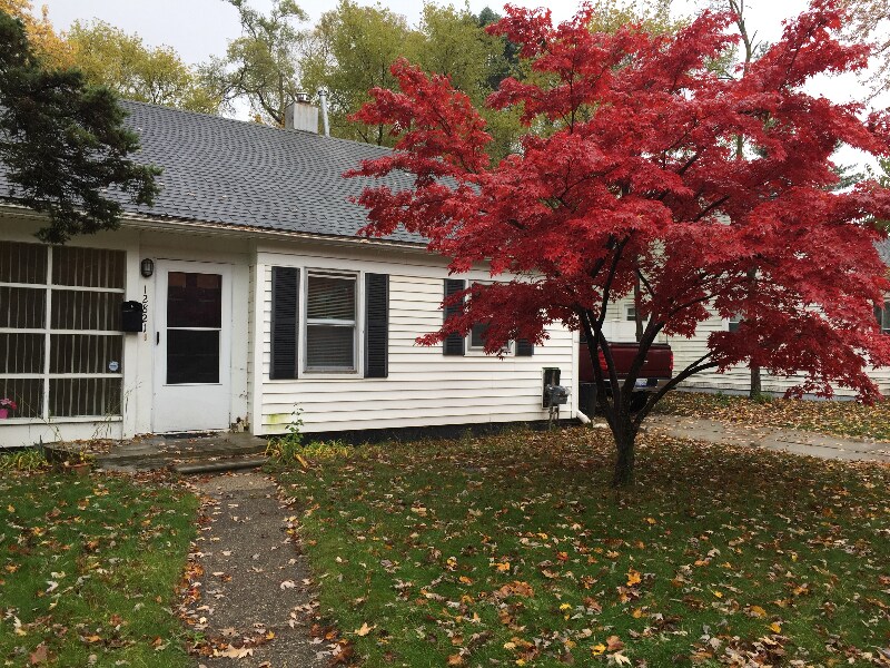 12821 Saratoga St, Oak Park, MI 48237 House Rental in Oak Park, MI