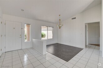 Building Photo - 10928 Button Willow Dr