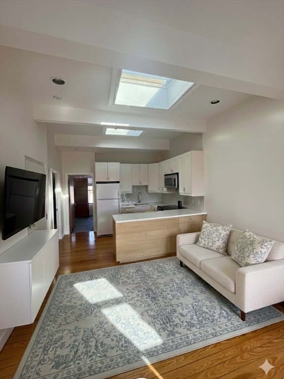 Building Photo - 38 Williams St