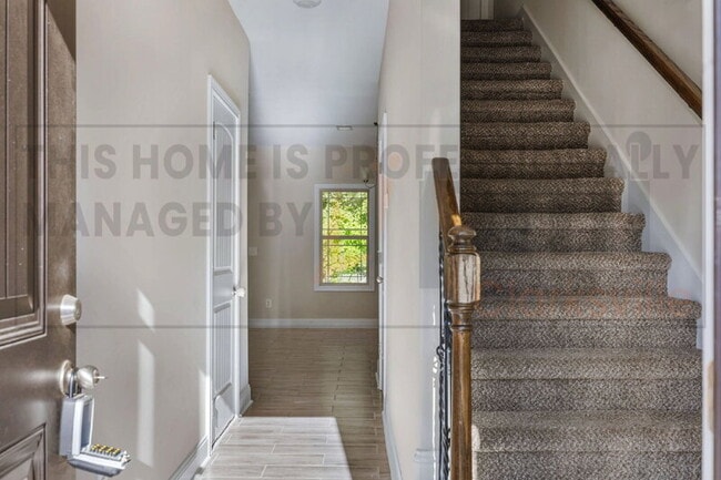 Building Photo - 402 Shelby St
