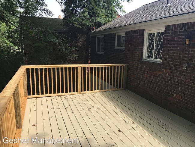 Foto del edificio - 3 br, 1 bath House - 424 Rose Ave