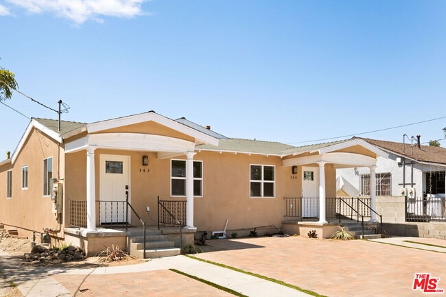 Building Photo - 342 S Ave 56